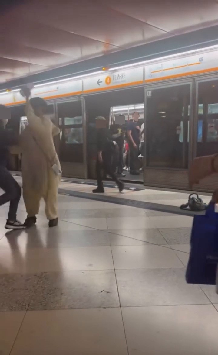 facebook截圖（資料來源：Soso Chan＠facebook車cam L（香港群組））