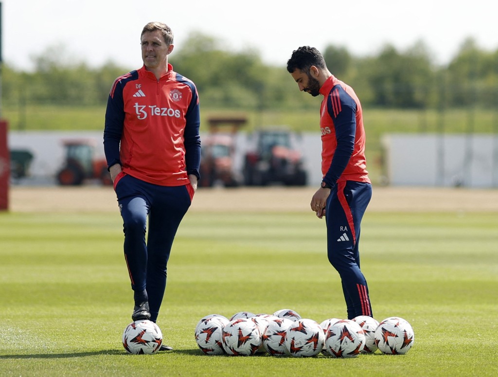 費查去季是艾摩廉的教練團成員之一。路透社