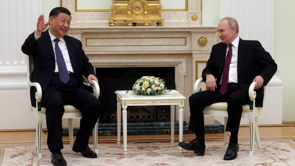 習近平在克里姆林宮與總統普京進行一對一非正式會談。路透社