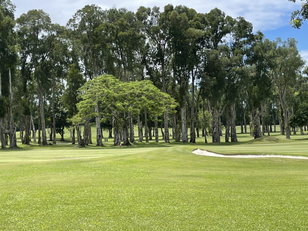 粉嶺高爾夫球場。