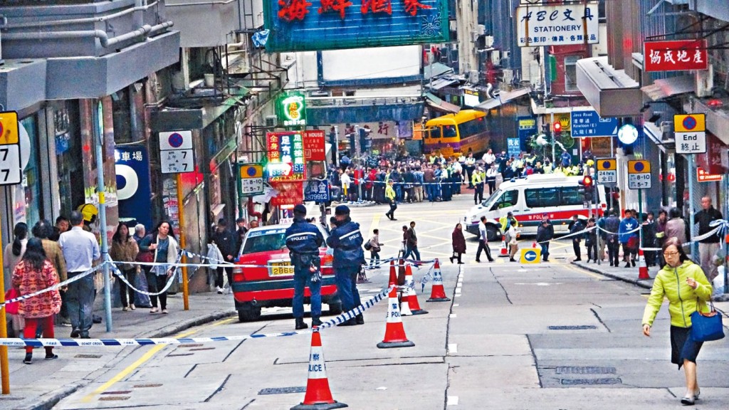 2018年12月10日,同一路段曾發生校巴撞死5人嚴重車禍。資料圖片 2018年12月10日,同一路段曾發生校巴撞死5人嚴重車禍。資料圖片