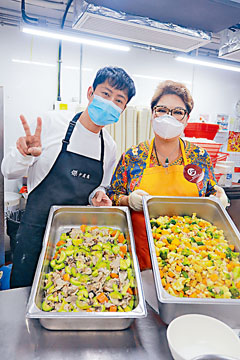 ■傑仔和肥媽兩位烹飪能手合力炮製愛心飯盒。