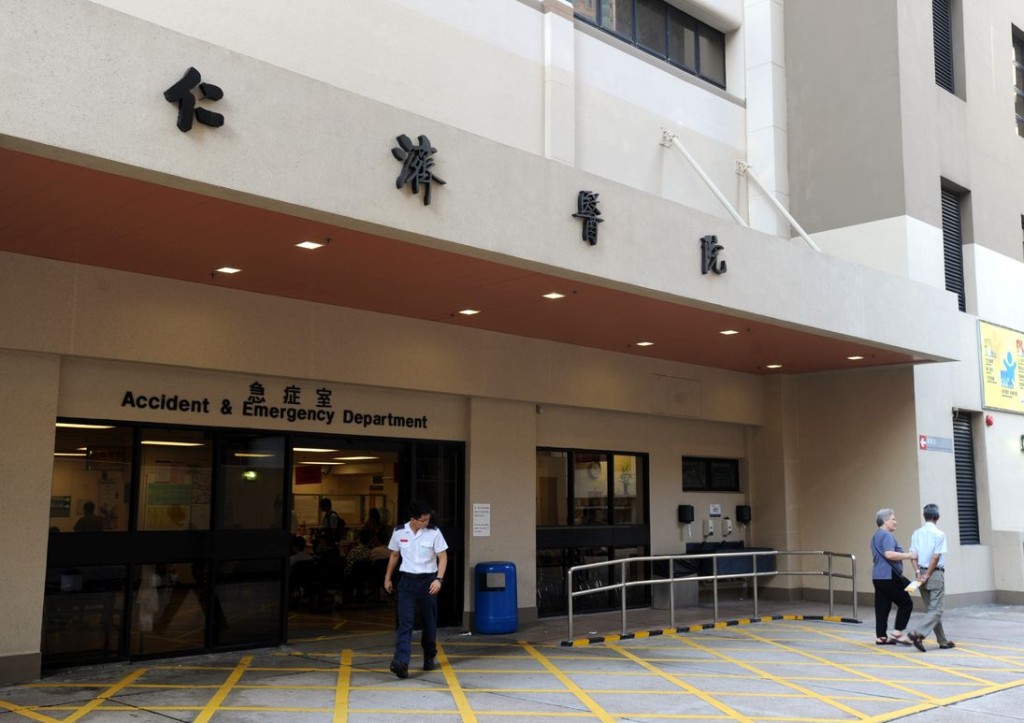 一名男子荃灣公廁膠袋笠頭自殺。資料圖片