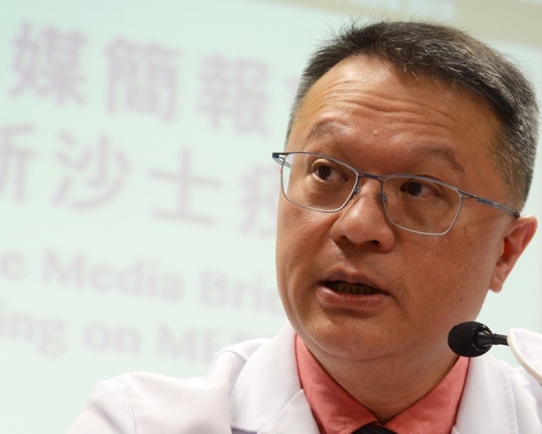 許樹昌認為當地港人越快回港越好。 資料圖片