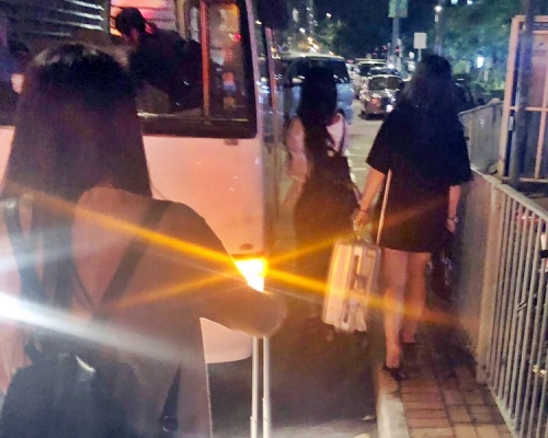 部分被捕女子。