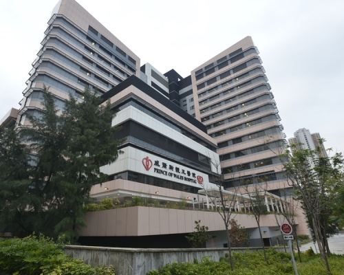 老翁送到威院搶救。資料圖片