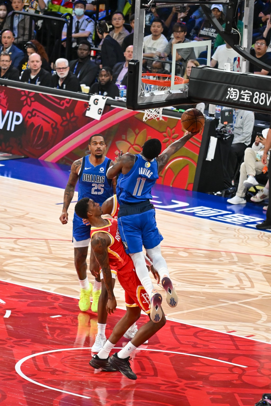 NBA中国赛独行侠vs火箭。魏国谦摄