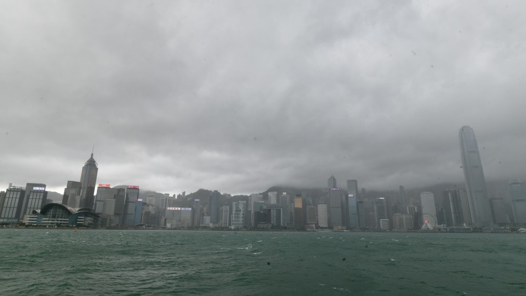天文台｜低壓槽今日逐漸靠近 部分地區雨勢特別大 未來數日天氣持續不穩定