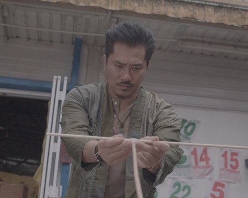 《诡探》以香港「都市传说」作蓝本,邵仲衡饰演茅山师傅帮手查案。