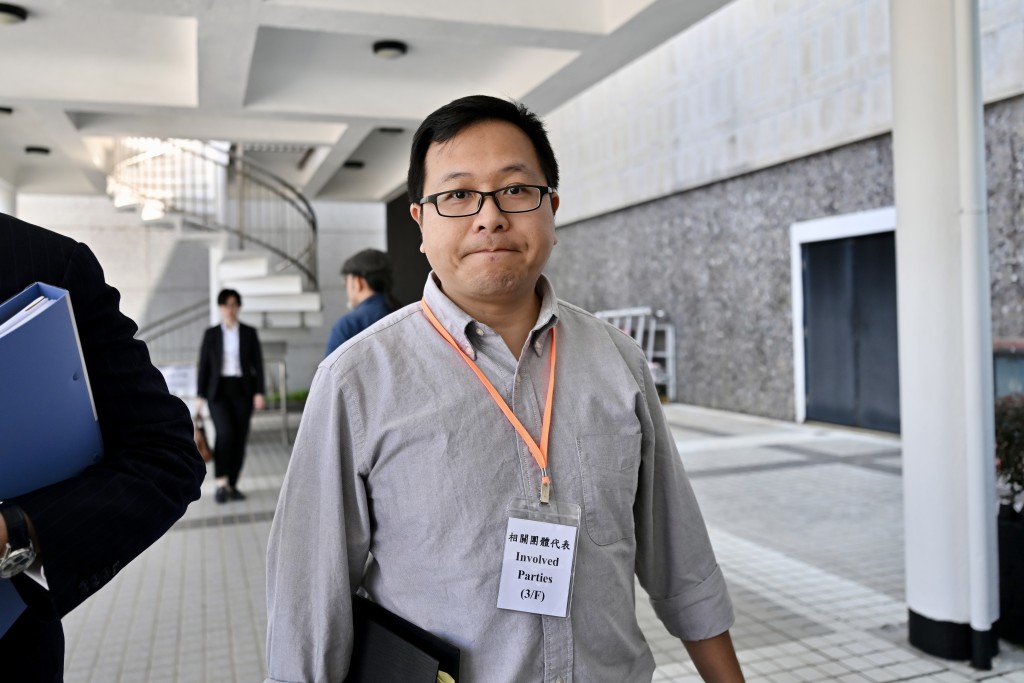 宏福苑時任業主立案法團主席徐滿柑。