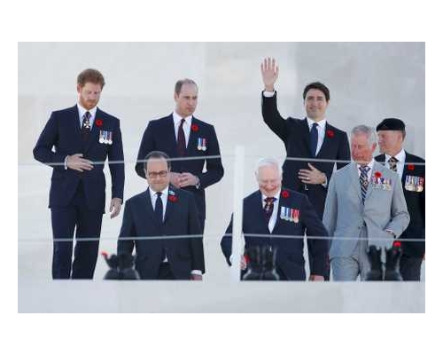 杜魯多、奧朗德、王儲查理斯、威廉及哈利王子一同出席紀念活動。路透社