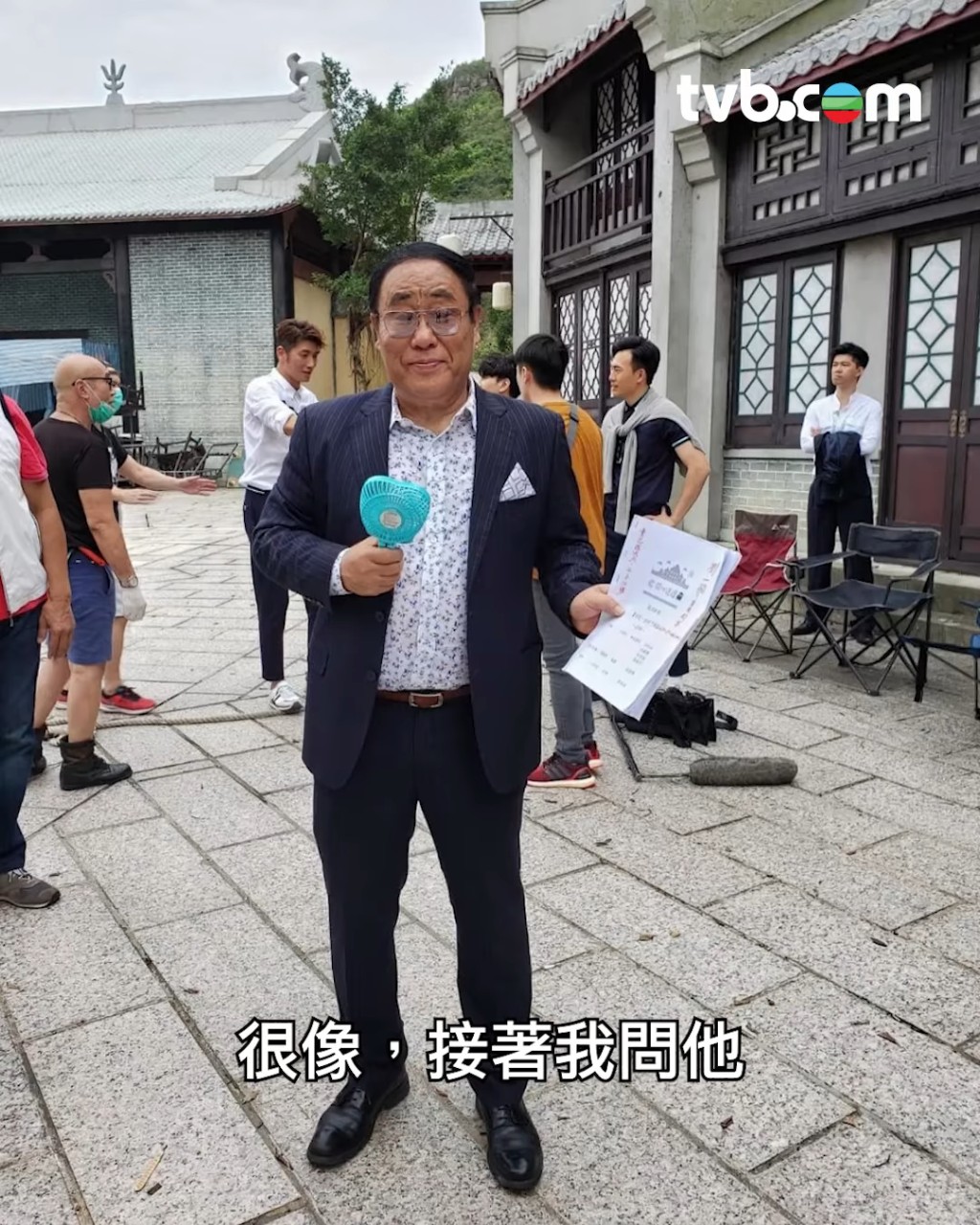 劉洋和曹總的確似樣。 劉洋和曹總的確似樣。