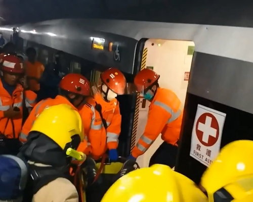 港鐵與消防處及警務處就高鐵香港段舉行多項緊急事故聯合演習。影片截圖