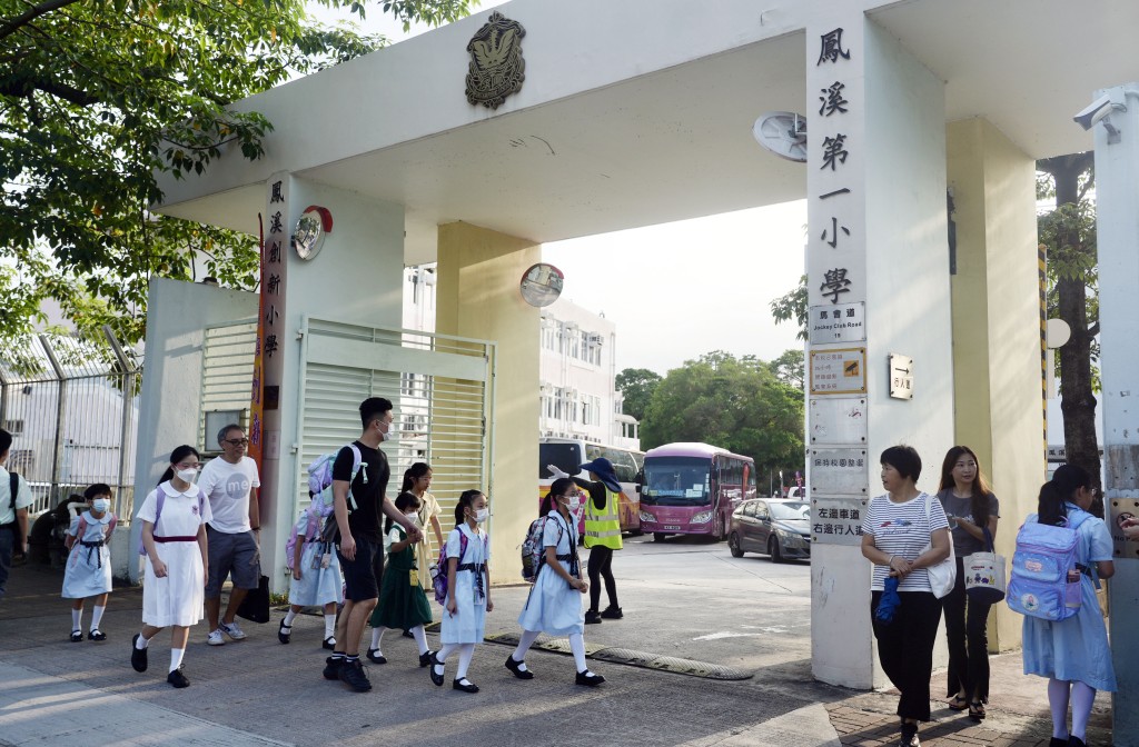 適齡學童是否參加明年的小一派位，仍要視乎家長選擇，實際參與派位人數有待11月整理自行分配學位申請結果後，才有初步數字。