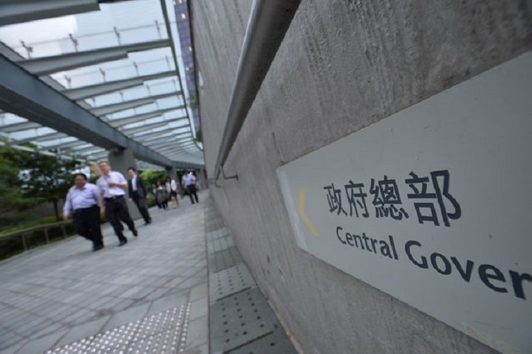 橫跨金鐘道的新橋,直接駁入太古廣場。