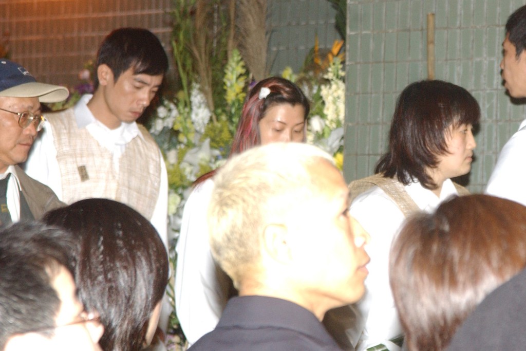 可惜陳小春母親於2005年因病離世。