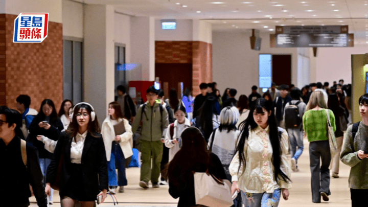 政府鼓勵專上院校舉辦參觀實驗室、大師講座等高增值遊學產品，為院校拓展生源與收入。資料圖片