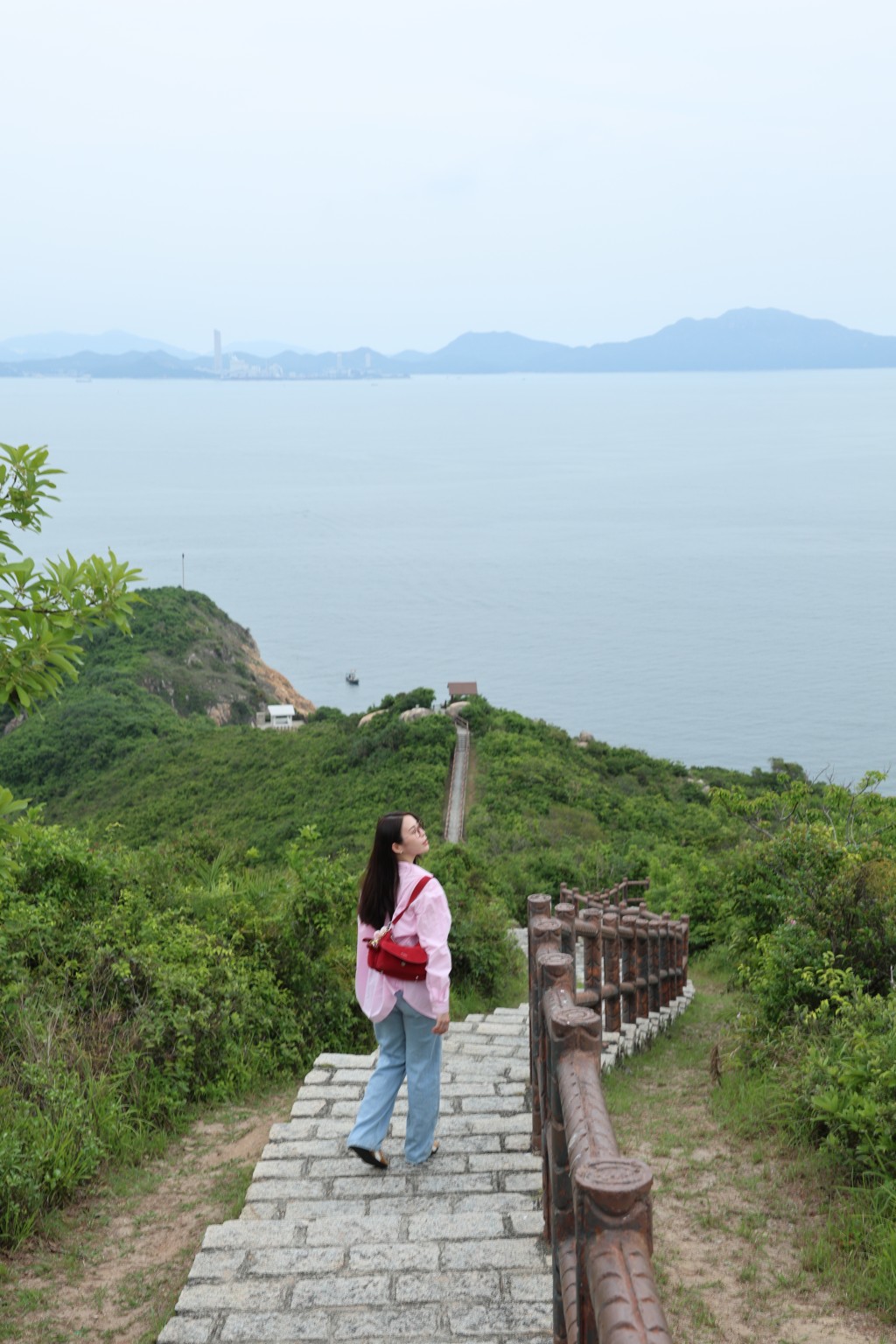 建議讀者可將北瞭亭設定為上午行程的首站，因登山需要一定體力。