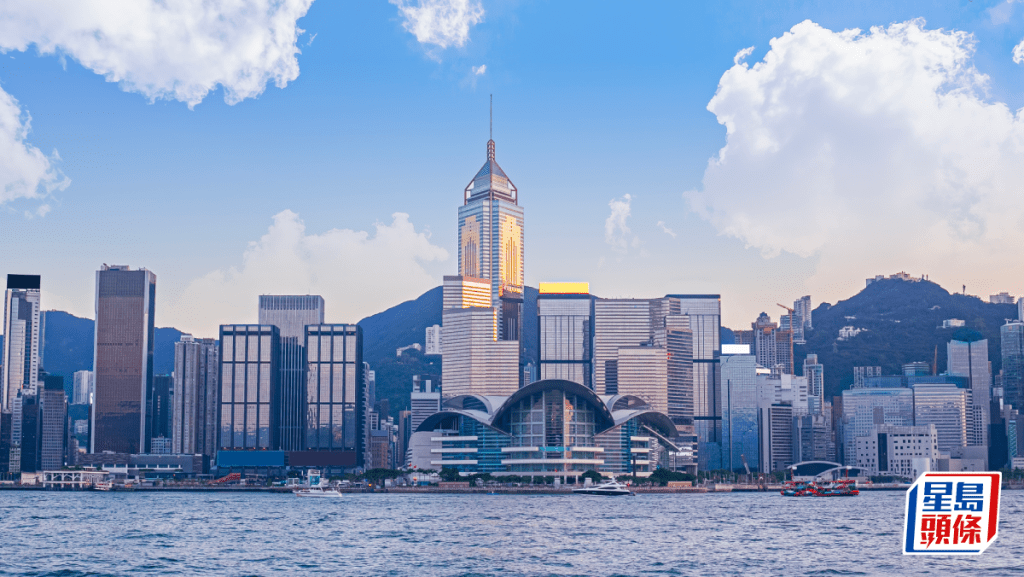 商廈錄450宗買賣 按月回落5% 租用樓面按月升5.8%