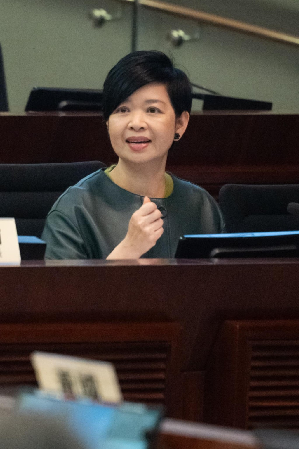 為讓居民和市民更了解方案,何永賢在社交平台扼要講述宏福苑安置的主要內容。何永賢FB圖片 為讓居民和市民更了解方案,何永賢在社交平台扼要講述宏福苑安置的主要內容。何永賢FB圖片