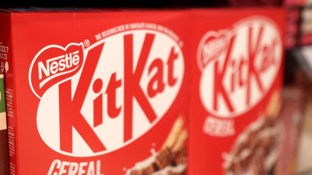 货车运载朱古力途中被盗 12吨 KitKat 下落不明 复活节供应恐短缺。路透社