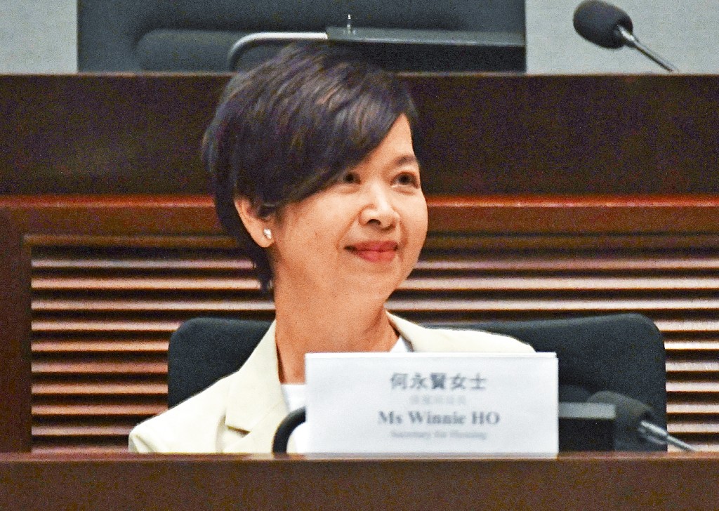 何永賢指設立多個工作階段目的是希望便民，有關工作「沒有最好，只有更好」。