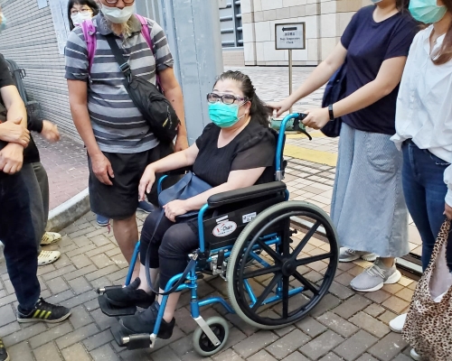 被告蔡妙兒