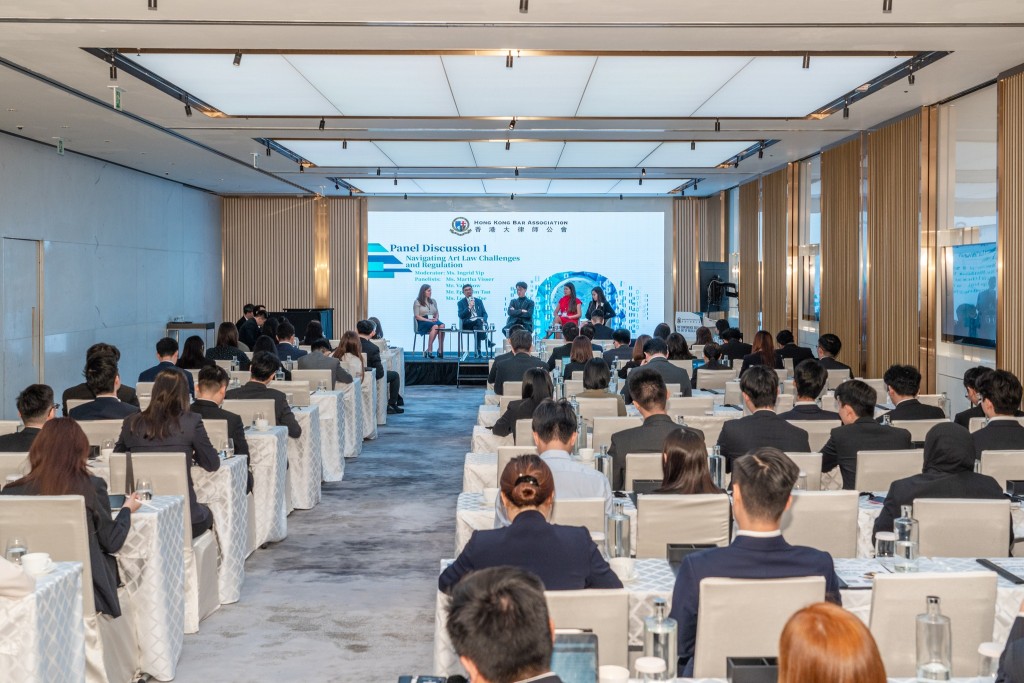 香港大律師公會新晉大律師常委會委員主辦「新晉大律師會議2025:監管之道」 香港大律師公會新晉大律師常委會委員主辦「新晉大律師會議2025:監管之道」