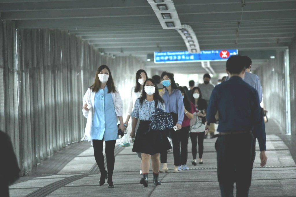 口罩令仍然維持。