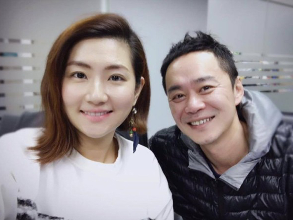 張承中在2016年與S.H.E.成員Selina離婚,結束5年多的婚姻。
