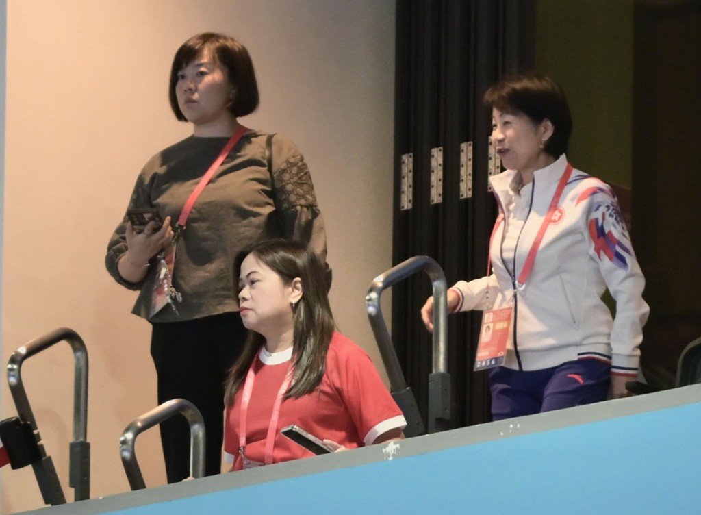 文體旅局局長羅淑佩入場觀看銅牌戰。何君健攝