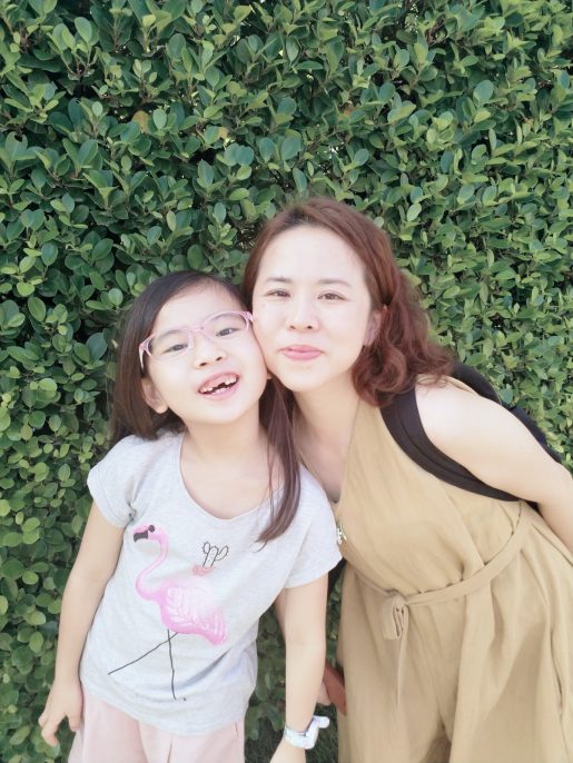 Adeline在20歲出頭已經有結婚生子的計劃,「我真的很喜歡小朋友」。 Adeline在20歲出頭已經有結婚生子的計劃,「我真的很喜歡小朋友」。
