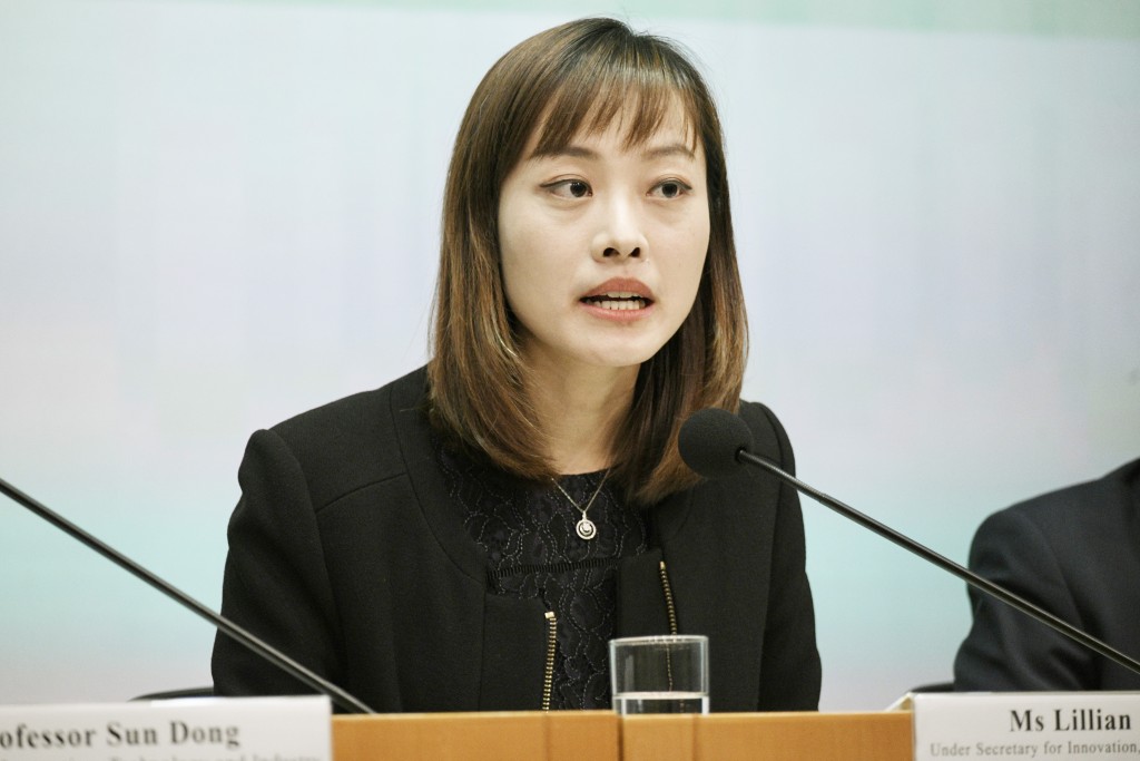 張曼莉表示，政府著重提升香港網絡安全防護能力，目前已應用人工智能應對騙案。資料圖片