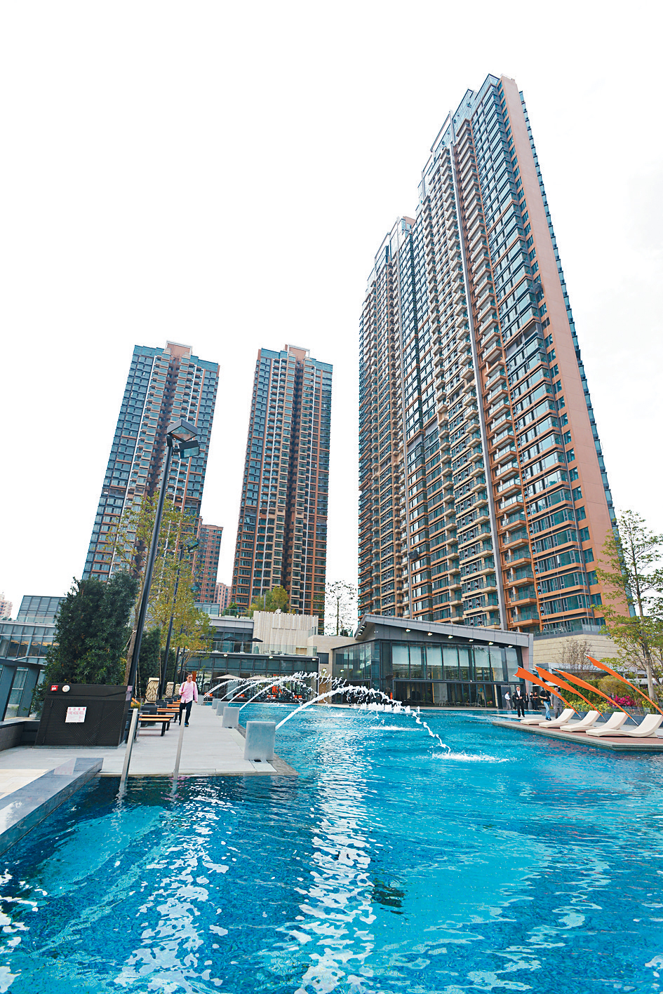 Grand YOHO一個連平台特色戶，剛以每月2.4萬租出，創同區2房單位租金新高。