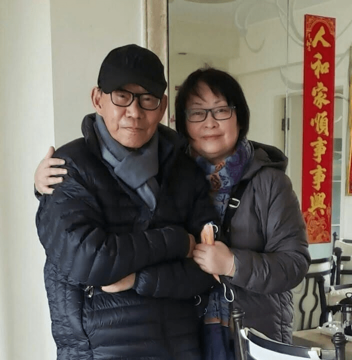 兆熊與王心慰是香港電視史上的傳奇夫妻檔，二人結婚逾40年相知相守。