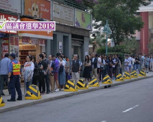 蔡子强指高投票率要視乎能否維持整天。