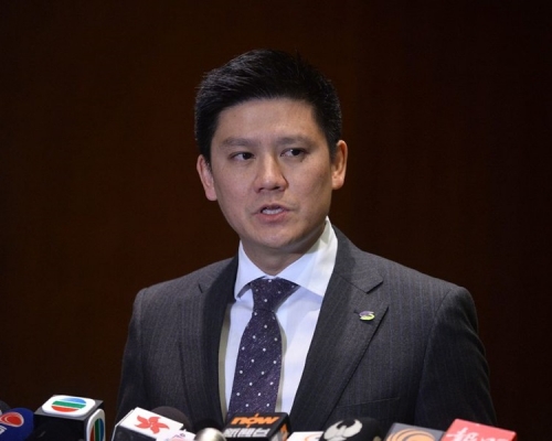 譚文豪希望日後國泰要招聘人手時優先聘用被裁員工。