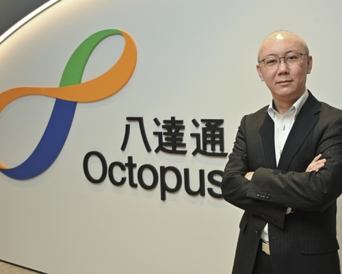 李俊明表示，八達通正與大灣區相關機構商討參與適用於內地二百多個城市的「一卡通」，最快今年底至明年初，分階段實施。蔡建新攝