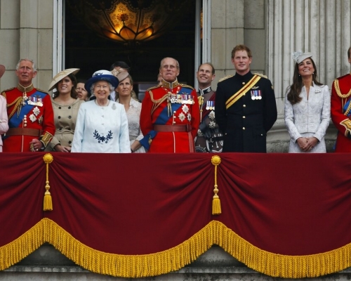 英女皇深表哀痛。AP資料圖片