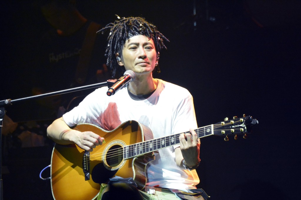歌手出身的孫耀威2018年曾回港開騷。