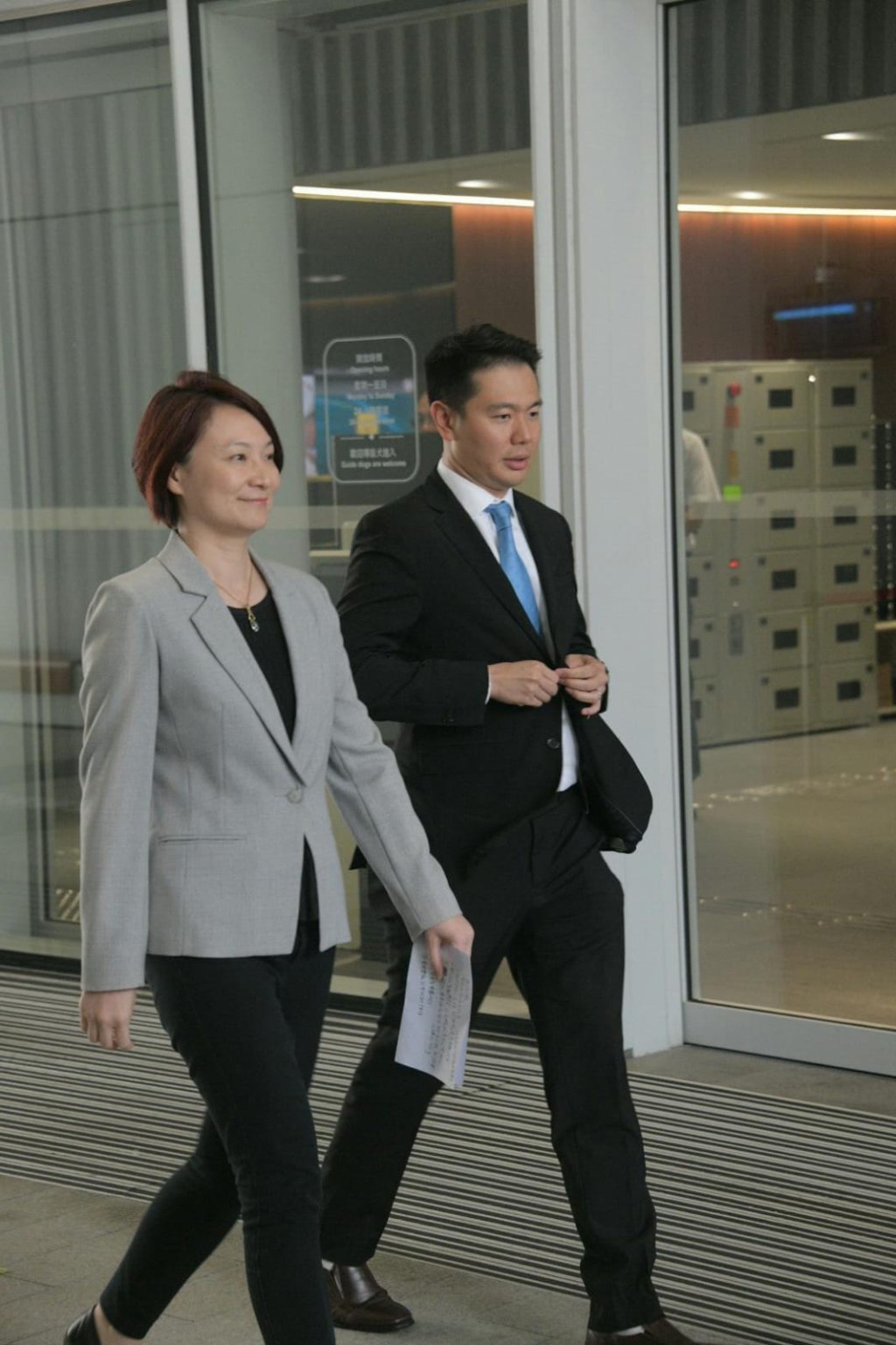 李慧琼(左)擔心人權法通過後,令中美關係更緊張。