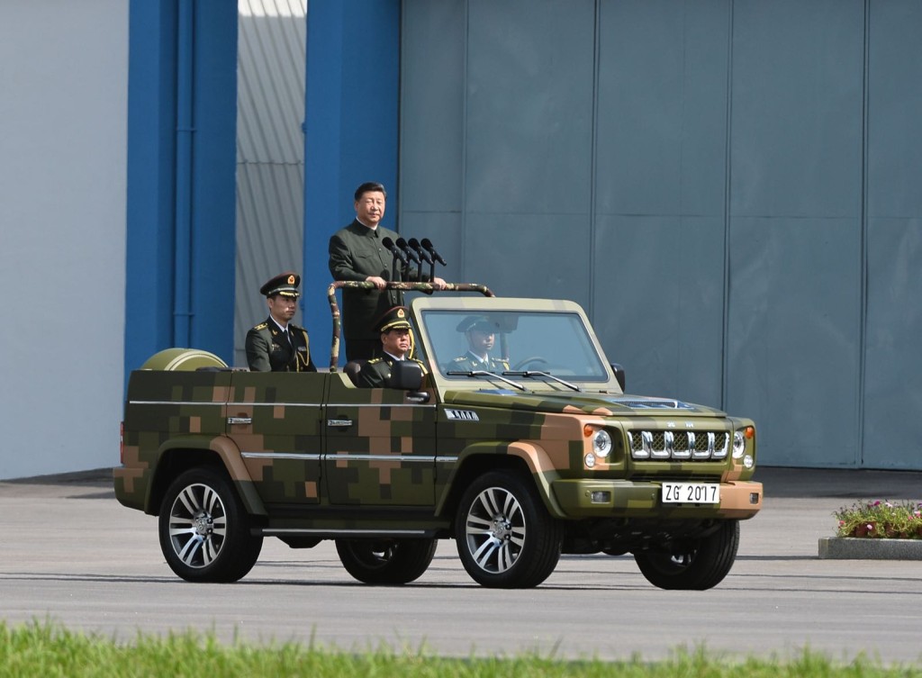 今次車輛車牌為ZG 2017。