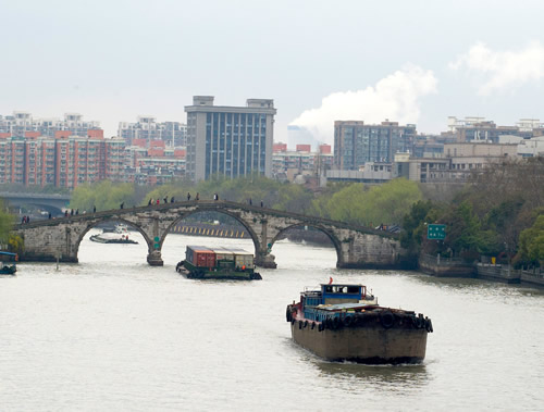 京杭大运河终点「拱宸桥」