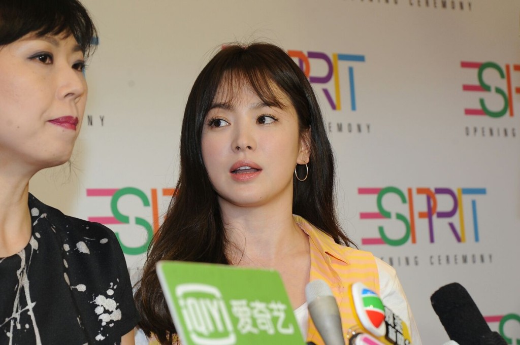 宋慧喬開心獲網民封為視后。