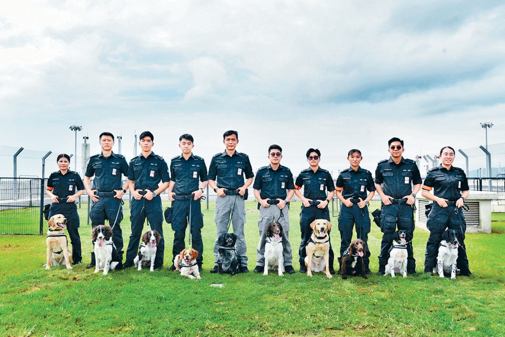 机场「保安犬只行动小组」至今已成立5周年。