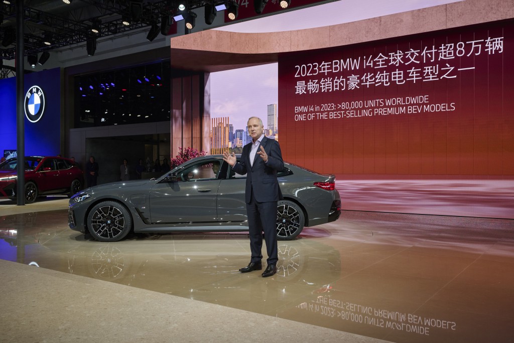 宝马在今届北京车展发表BMW i4新改良版系列。