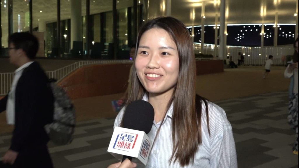 李小姐首次來啟德體育園看比賽。 李小姐首次來啟德體育園看比賽。