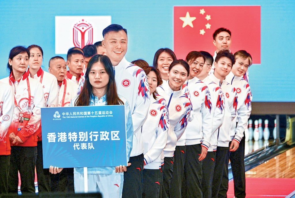 香港代表隊出席儀式,開心合影。