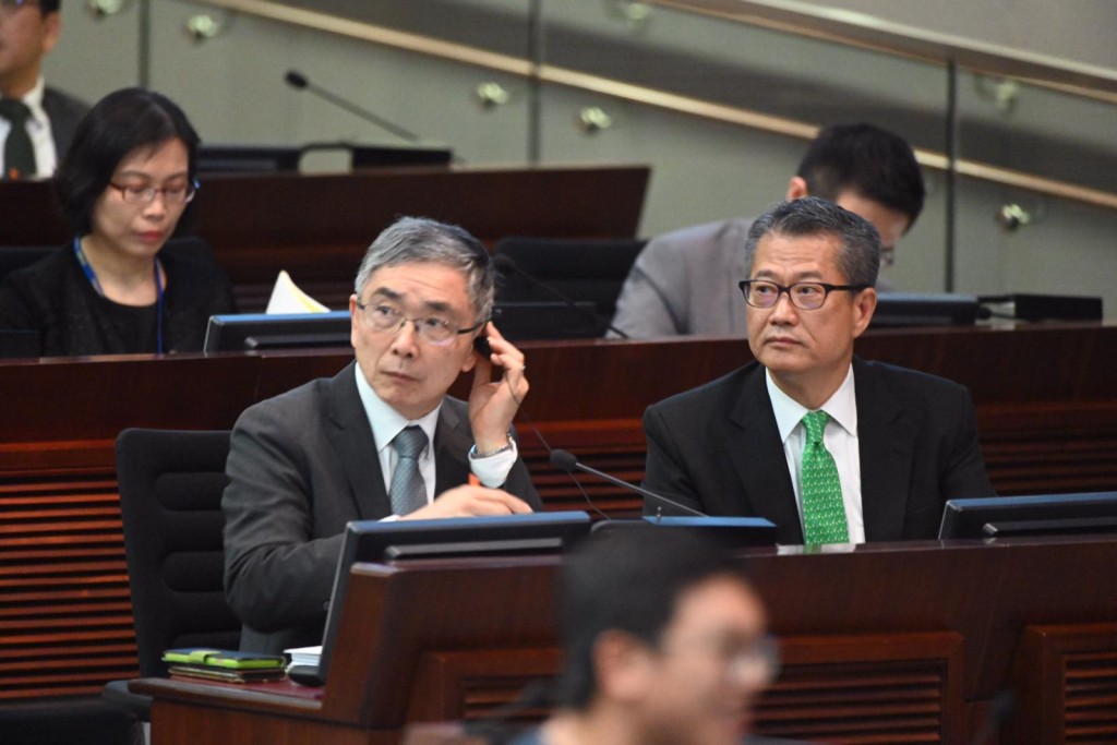 財政司司長陳茂波