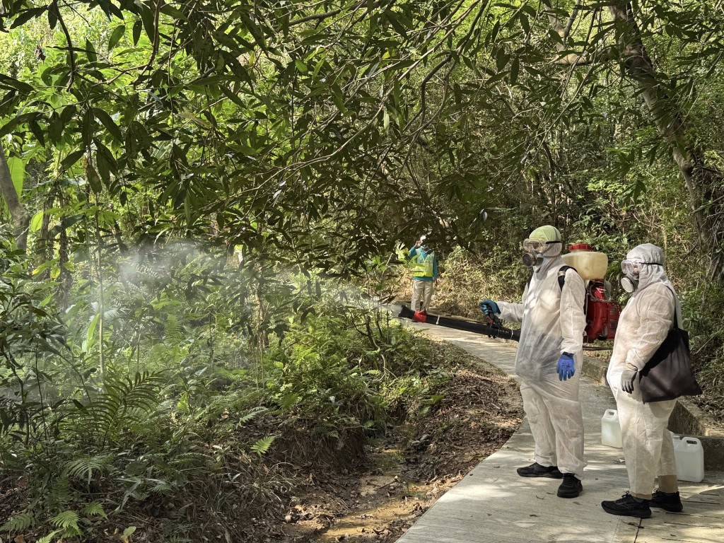 食環署指，相關霧化處理殺滅成蚊工作已覆蓋該處的各條行山徑。環境局fb